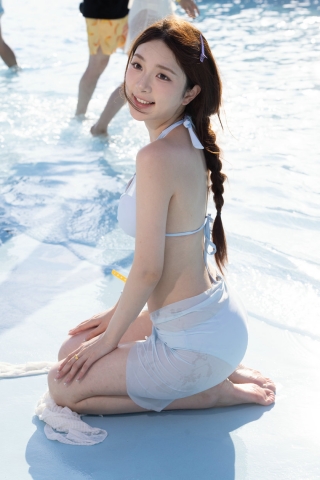 小懒大王泳装比基尼秀